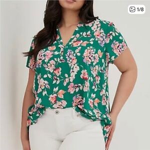 Torrid Green Floral Georgette Split‎ Front Blouse Plus Size Boho Flowy Top 1X